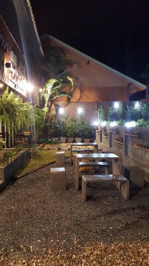 Hostel Maya Bed And Food